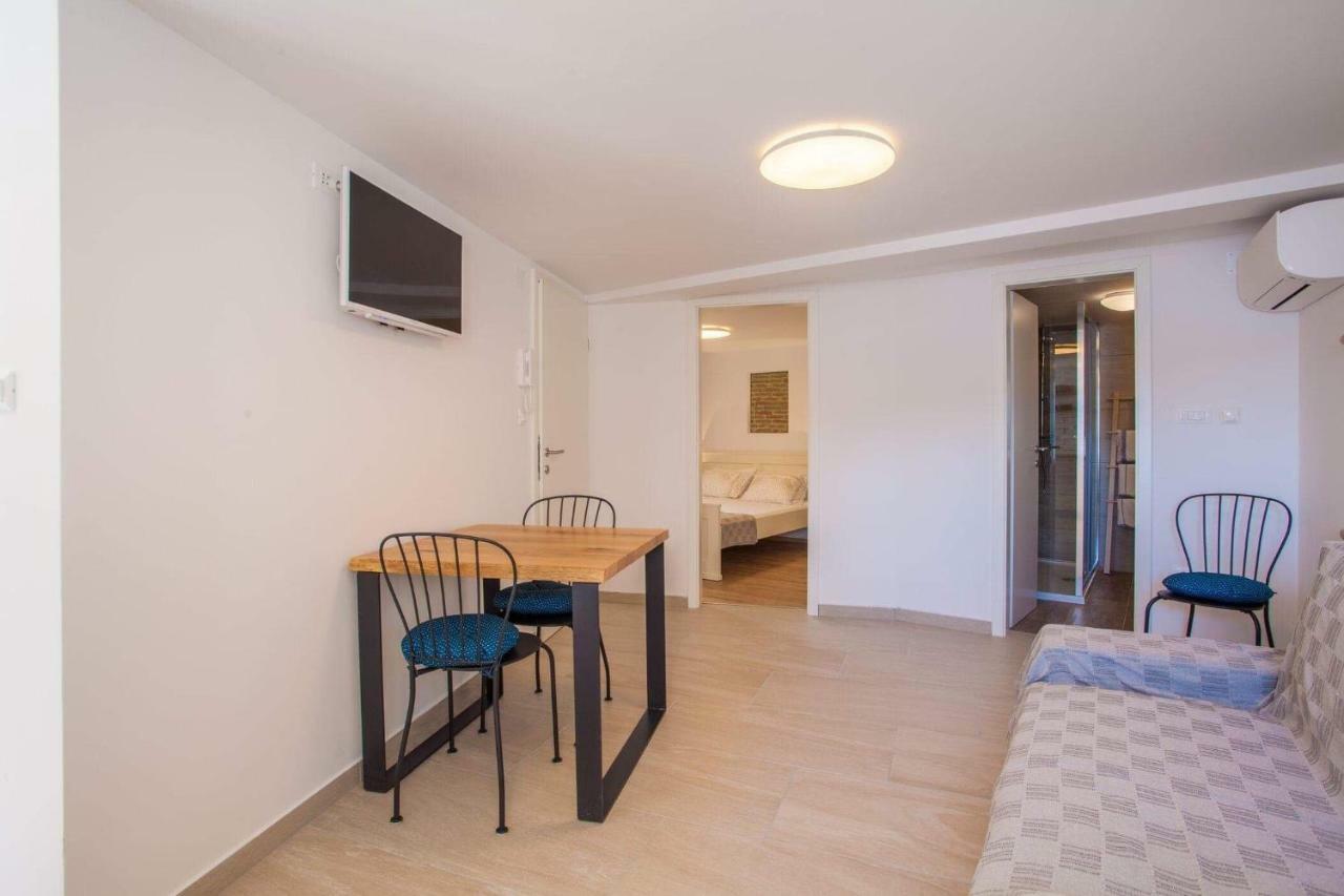 Apartmani Kraj Mora Cres Εξωτερικό φωτογραφία
