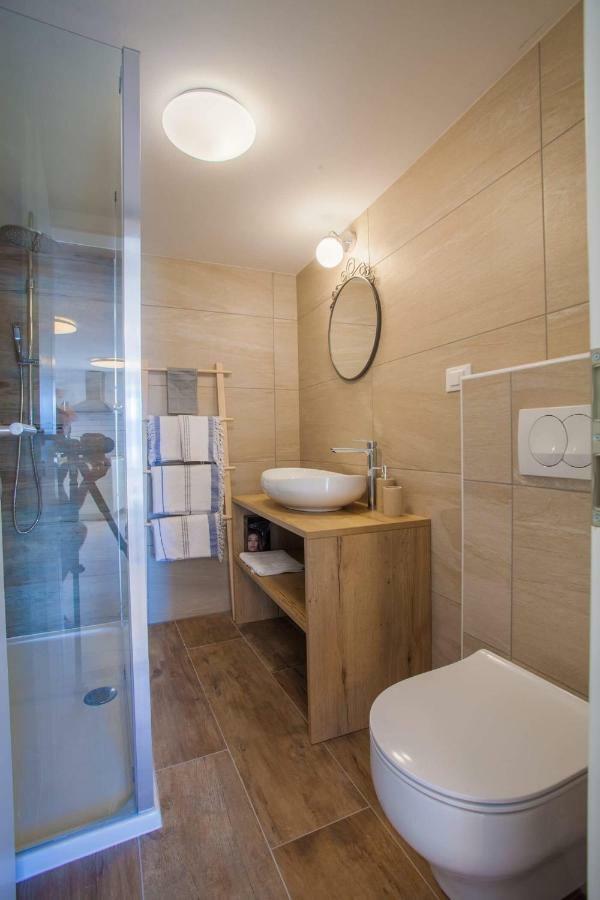 Apartmani Kraj Mora Cres Εξωτερικό φωτογραφία