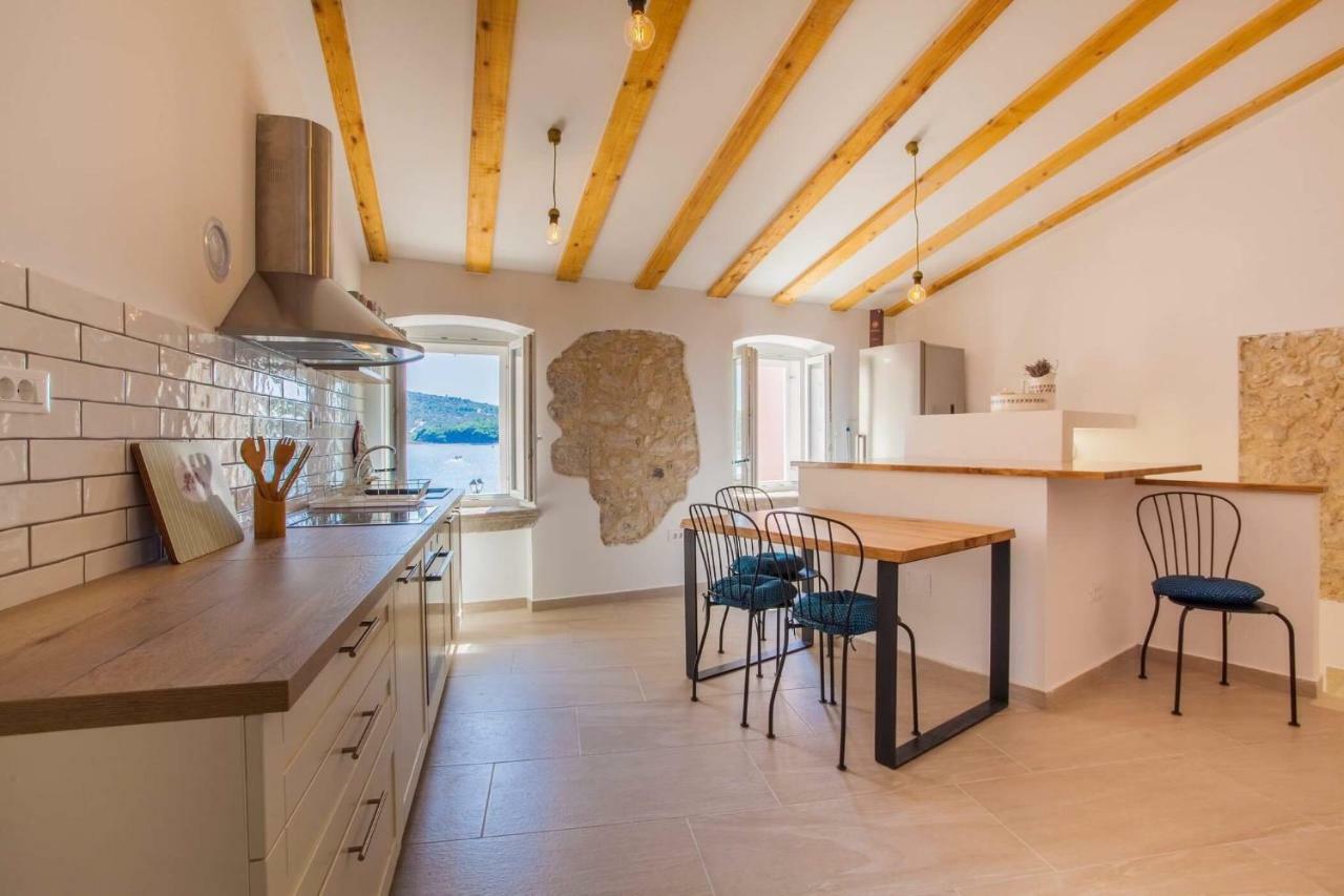 Apartmani Kraj Mora Cres Εξωτερικό φωτογραφία