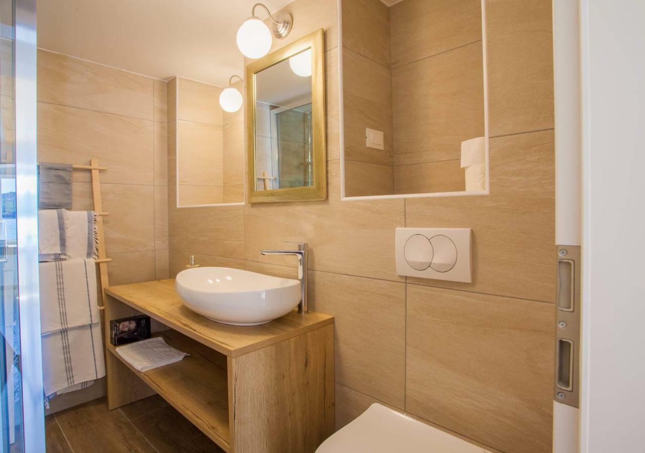 Apartmani Kraj Mora Cres Εξωτερικό φωτογραφία
