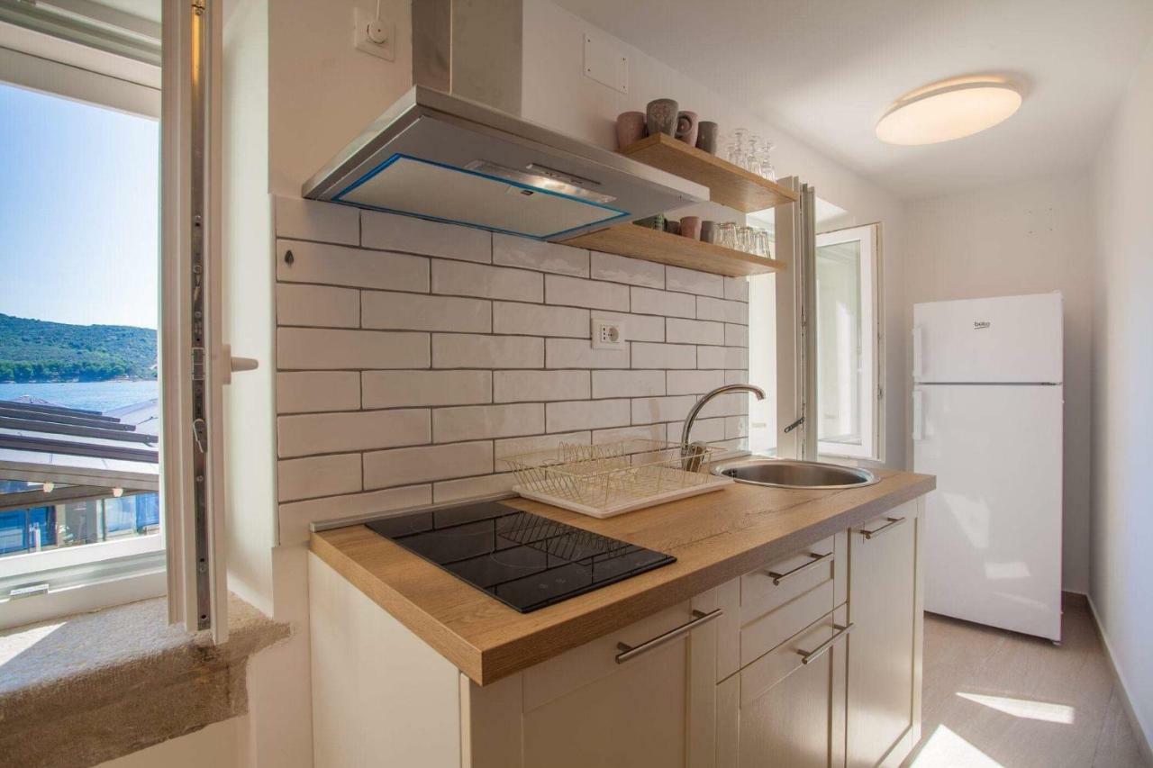 Apartmani Kraj Mora Cres Εξωτερικό φωτογραφία