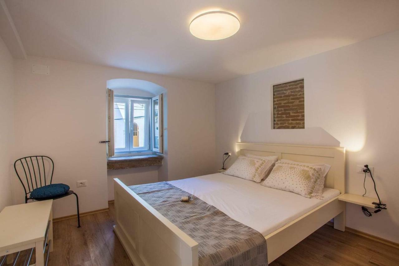 Apartmani Kraj Mora Cres Εξωτερικό φωτογραφία